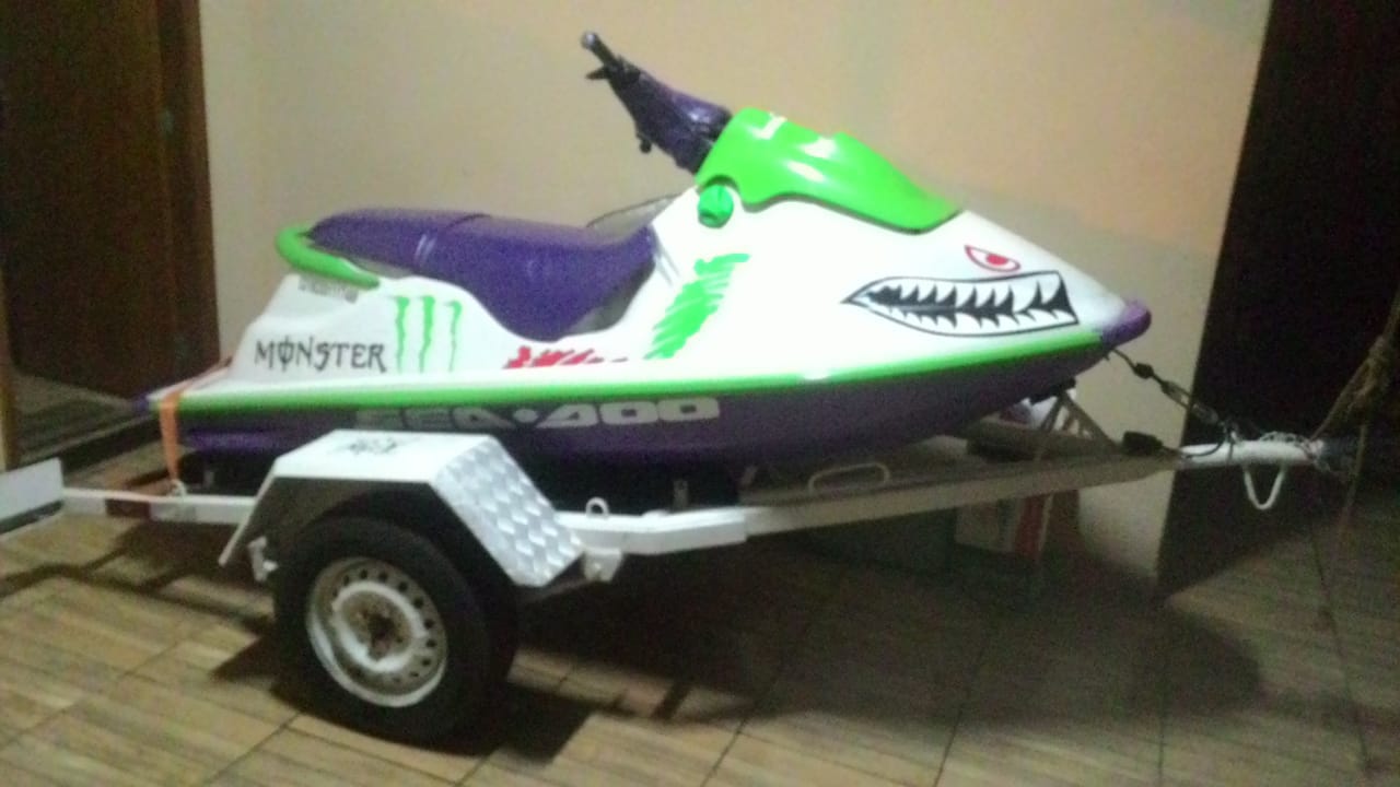 Jet ski seadoo